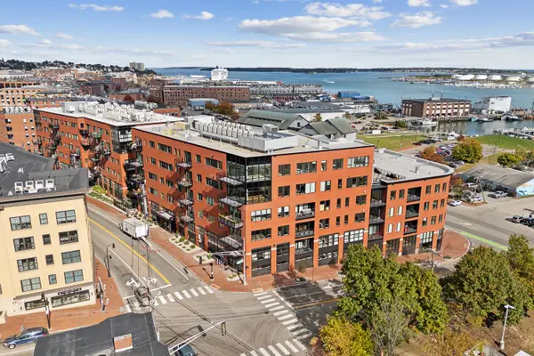 387 Commercial Street #535, Portland, ME 04101