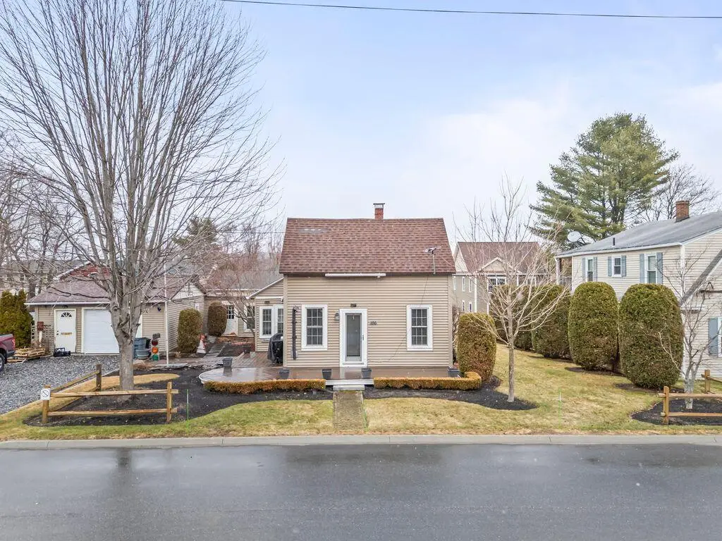 166 Warren Avenue, Lewiston, ME 04240 - #1