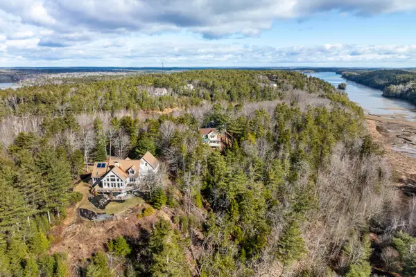 42 Ridgeview Lane, Harpswell, ME 04079