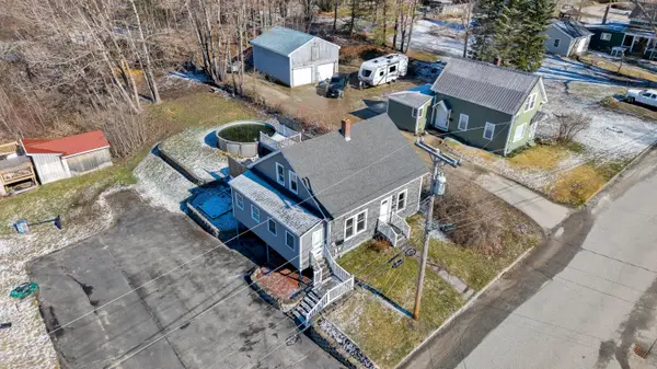 44 Towle Street, Auburn, ME 04210