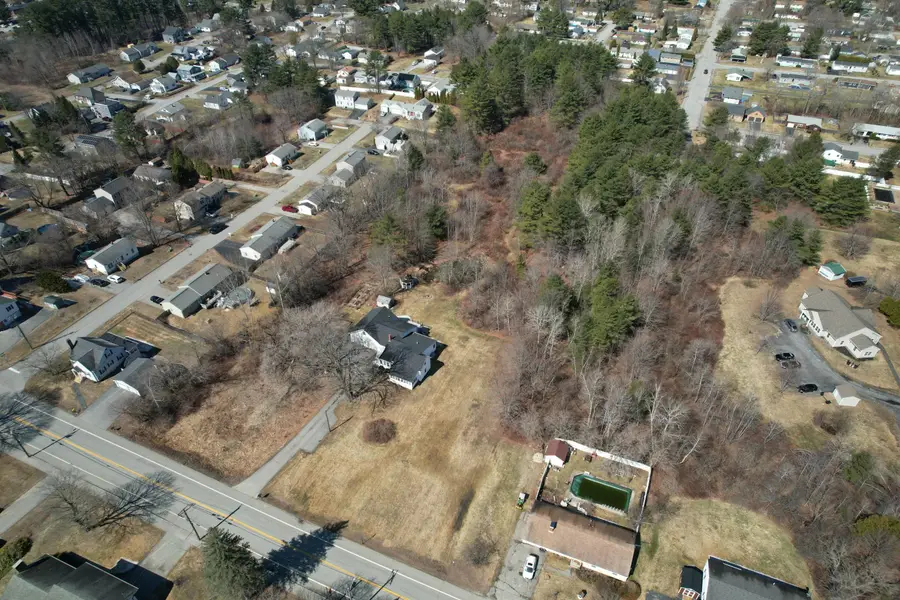 386 East Avenue, Lewiston, ME 04240 - #2