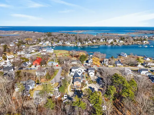 15 Langsford Road #8, Kennebunkport, ME 04046
