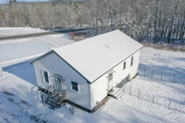 36 Belfast Augusta Road W, Searsmont, ME 04973