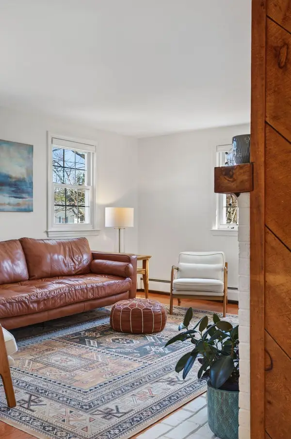 63 Scott Road, South Portland, ME 04106