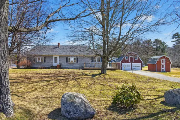 174 Pleasant View Ridge Road, China, ME 04358