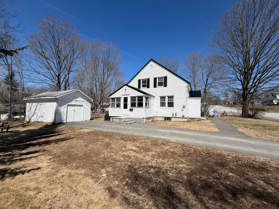 36 Cedar Street, East Millinocket, ME 04430 - #3