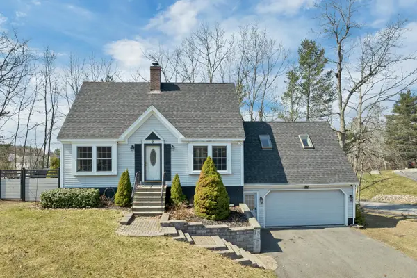 2 Deer Run Drive, Biddeford, ME 04005
