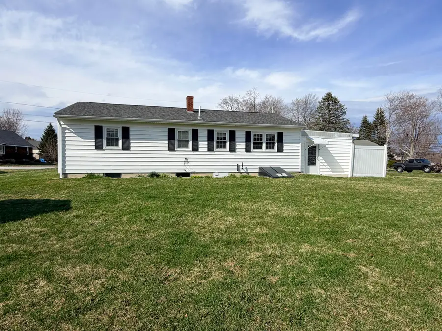 12 Dee Street, Auburn, ME 04210 - #2