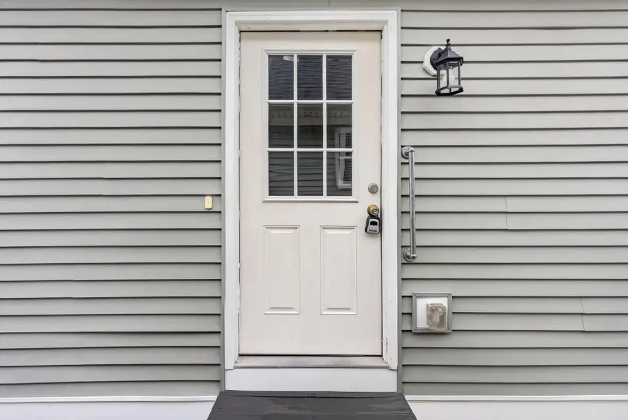 994 Portland Road #16, Saco, ME 04072 - #2