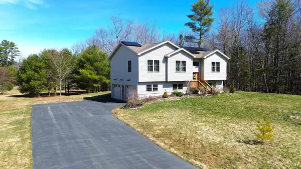 2 Partridge Run Drive, Winthrop, ME 04364