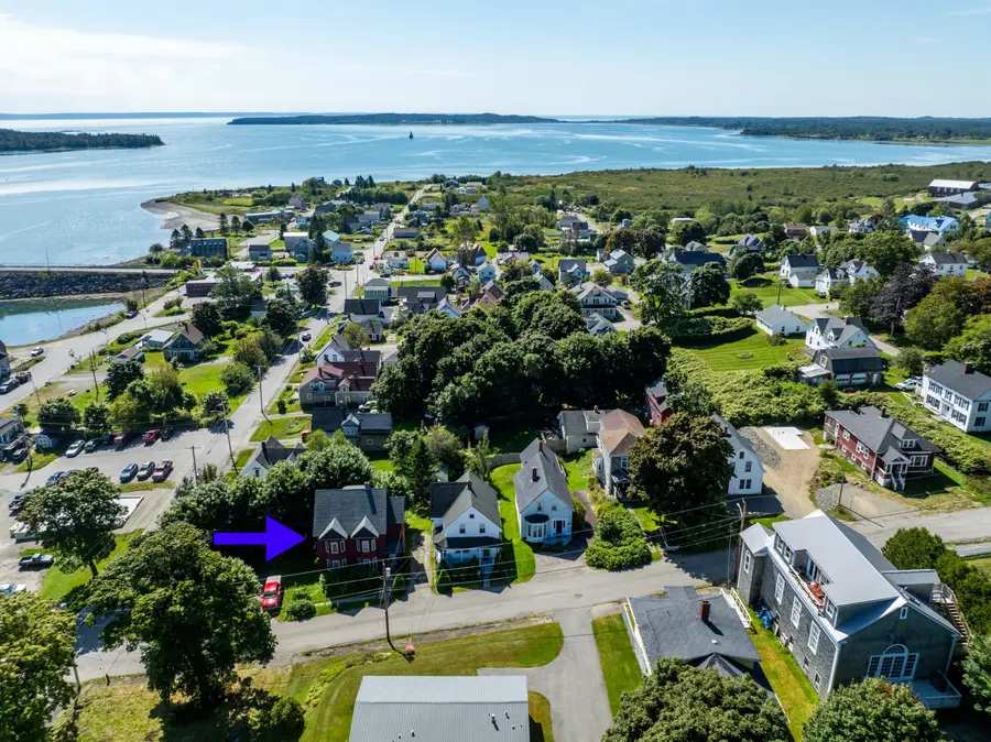 16 School Street, Lubec, ME 04652 - #3
