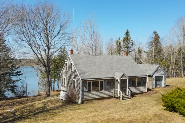 519 Island Avenue, Saint George, ME 04859