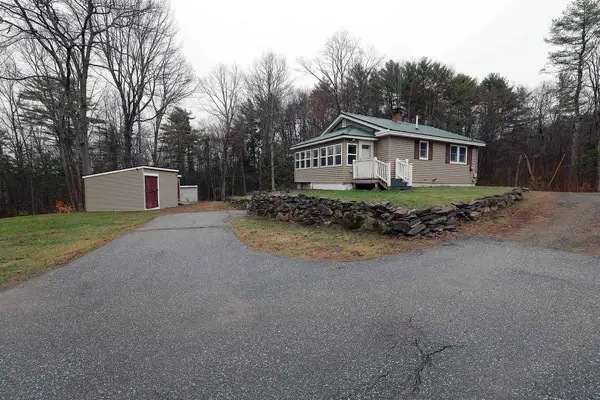 500 Whitefield Road, Pittston, ME 04345