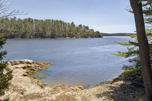 122 Old Ferry Road, Phippsburg, ME 04562