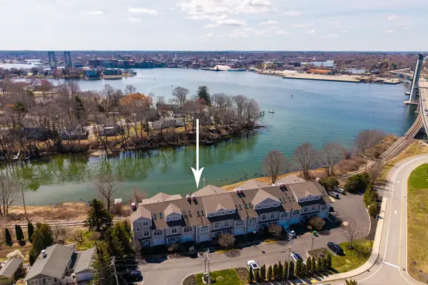 19 Bridge Street #6, Kittery, ME 03904