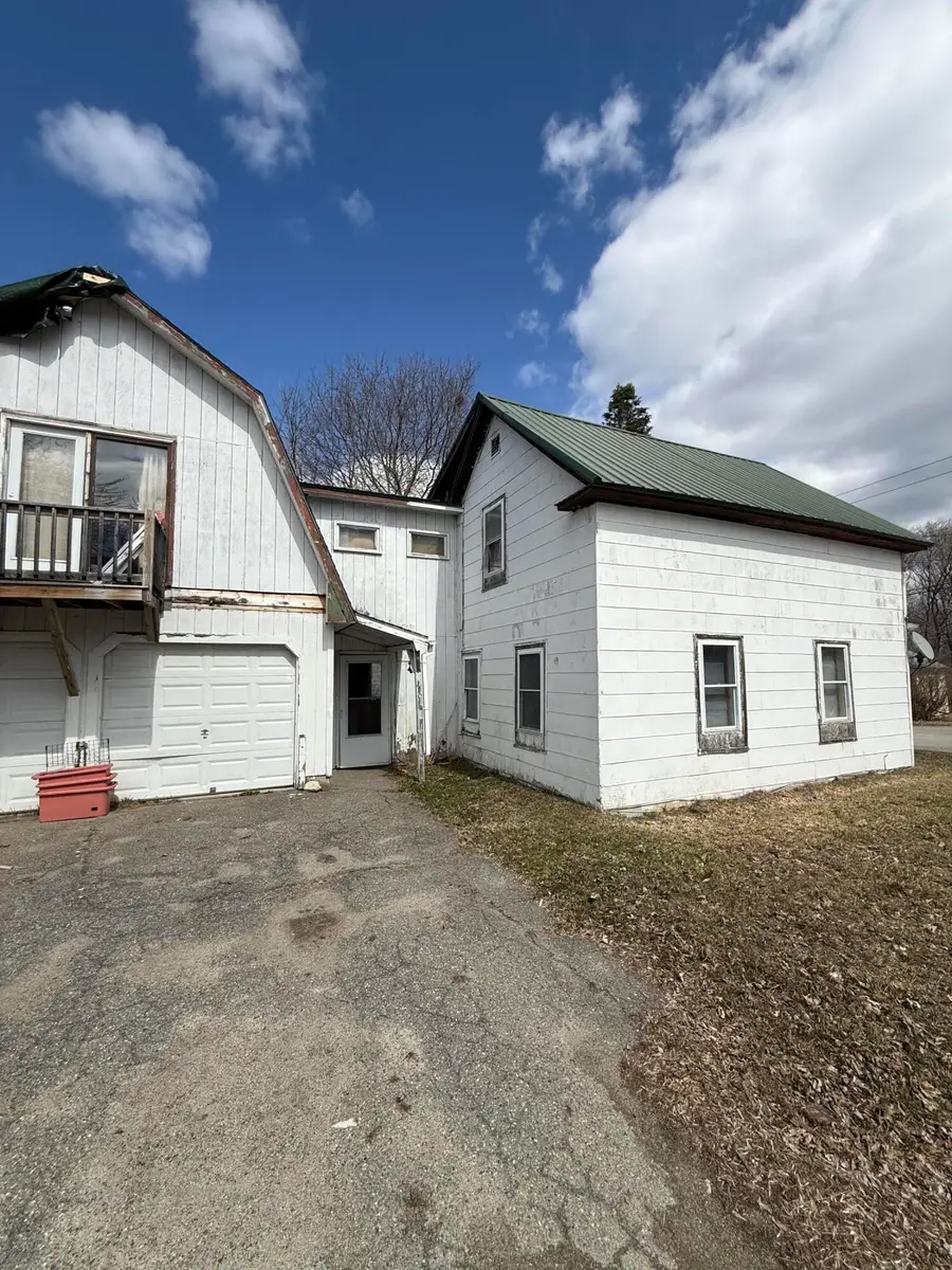 19 Perry Street, Lincoln, ME 04457 - #2