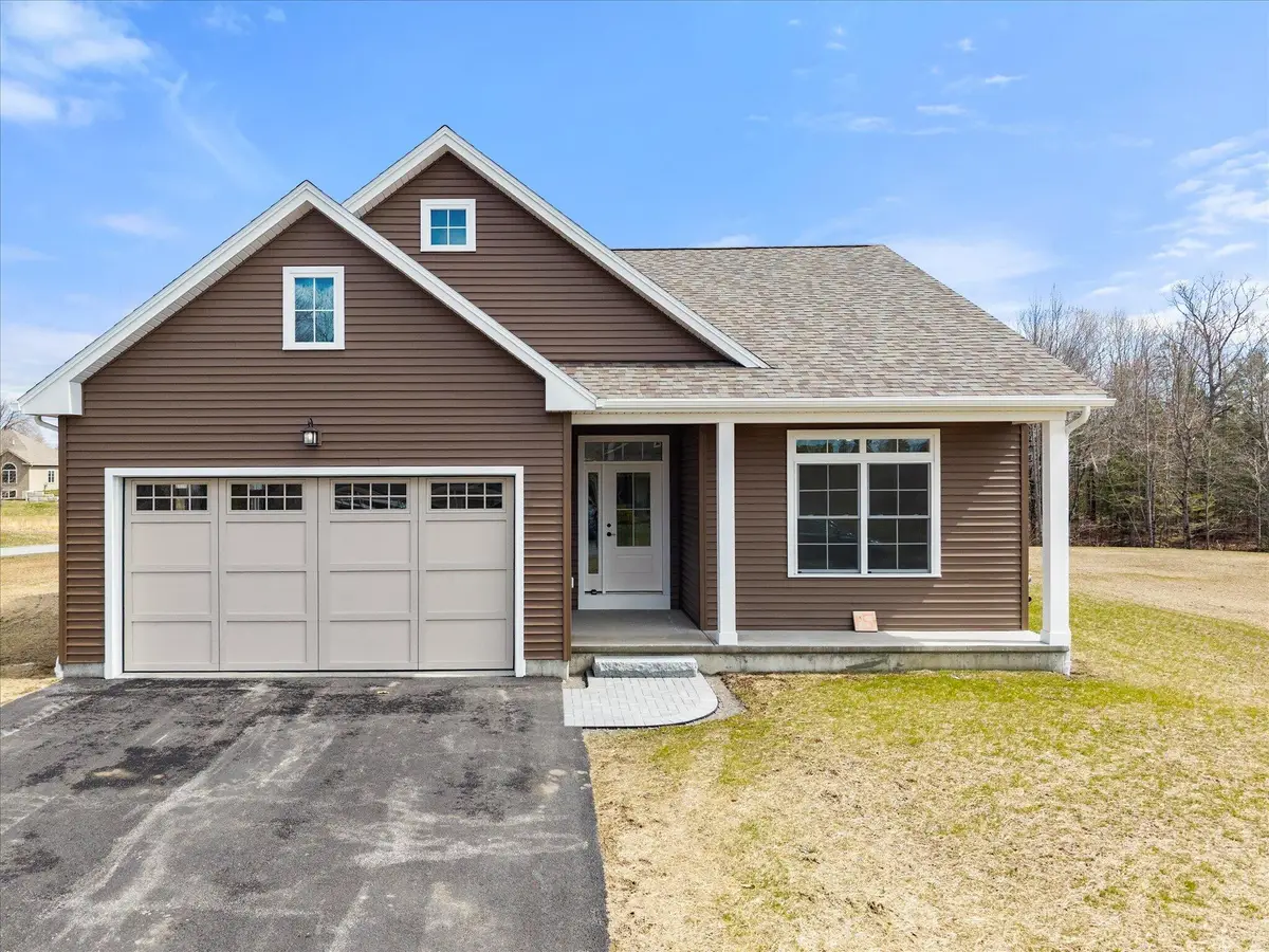5 Donegal Drive, Veazie, ME 04401 - #1