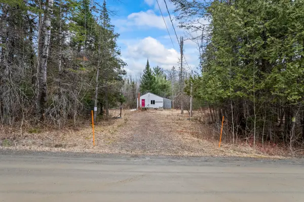 125 Arno Road, Dexter, ME 04930