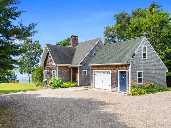 95 Osprey Reach Road, Stockton Springs, ME 04981