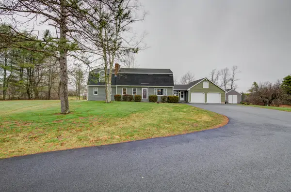 315 River Road, Windham, ME 04062