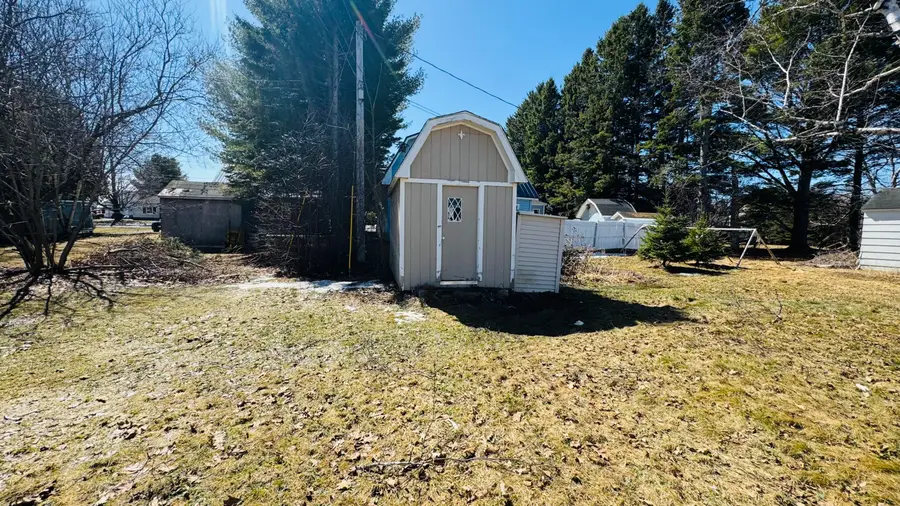 10 Dorilda Circle, Caribou, ME 04736 - #3