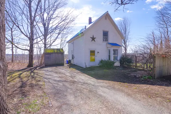 313 W Meadow Road, Thomaston, ME 04861