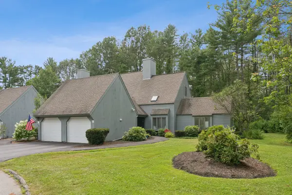 20 Wonderbrook Drive #20, Kennebunk, ME 04043