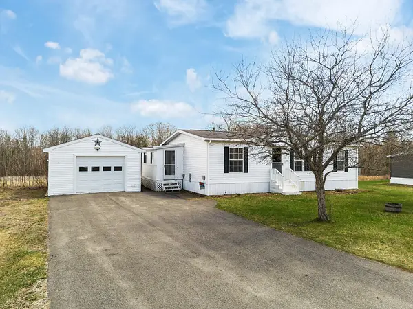 30 Ames Court, Pittsfield, ME 04967