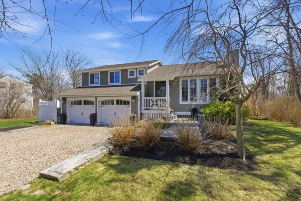 36 Bayberry Avenue, Kennebunk, ME 04043