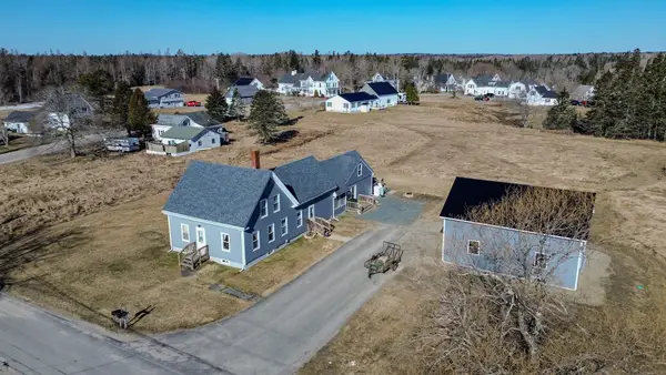 10 Frye Street, Harrington, ME 04643