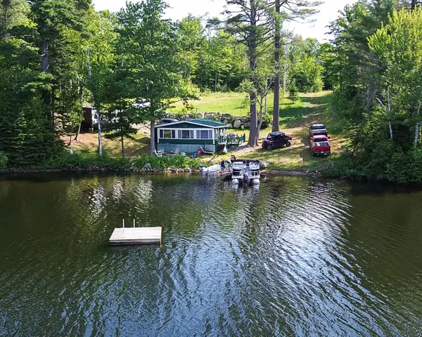 8 True Point, Unorganized Penobscot, ME 04765