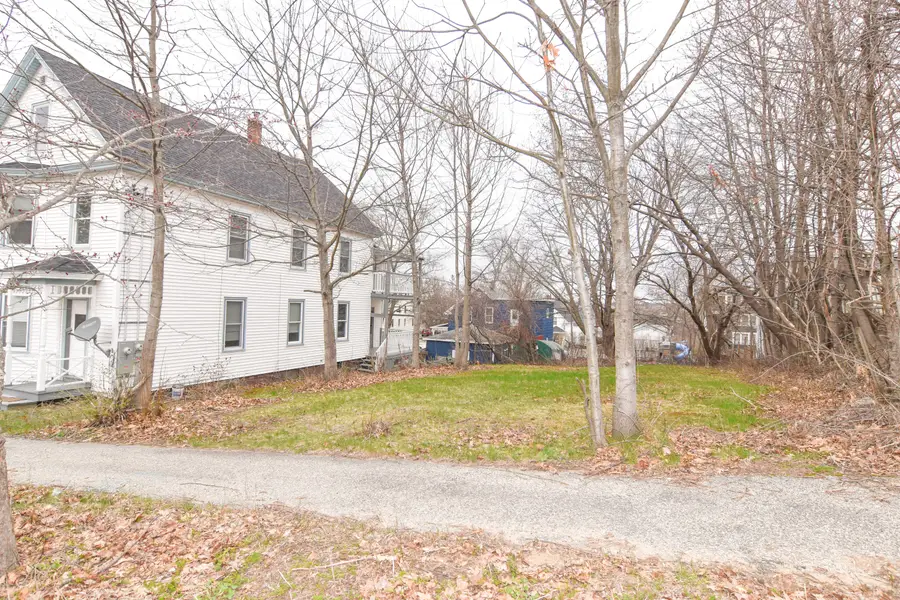 86 Fourth Street, Auburn, ME 04210 - #3