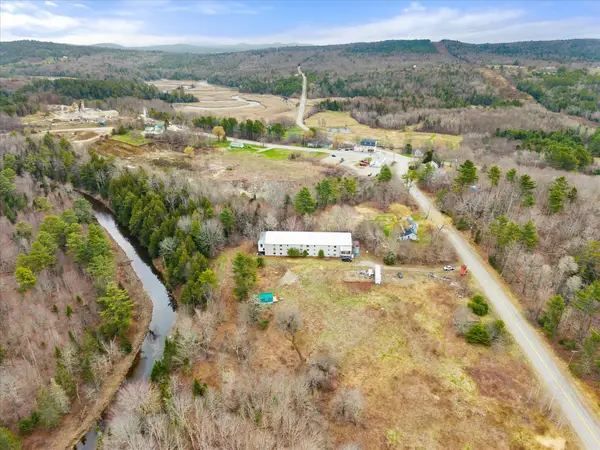 27 Hawes Bridge Road, Prospect, ME 04981