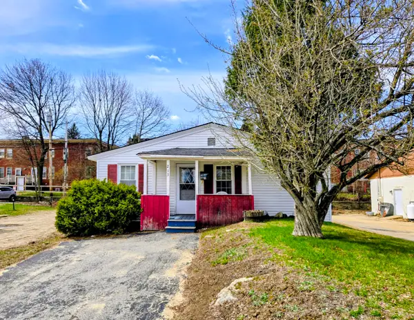 213 Waldo Street, Rumford, ME 04276
