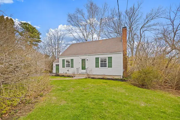 17 Us Route 1, Falmouth, ME 04105