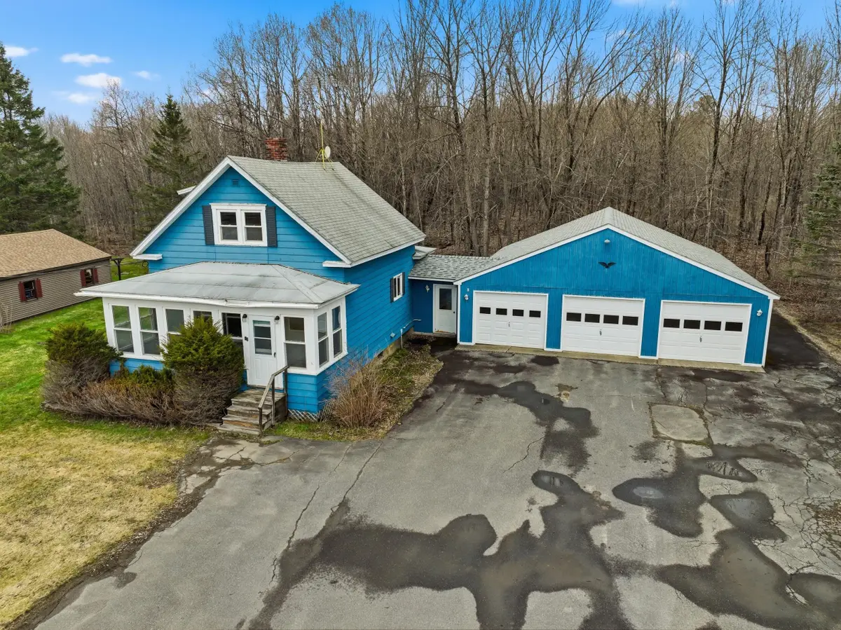 92 Park Street, Dexter, ME 04930 - #1