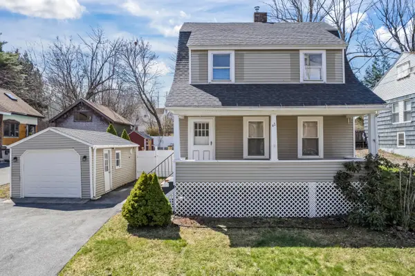 42 Murray Street, Augusta, ME 04330