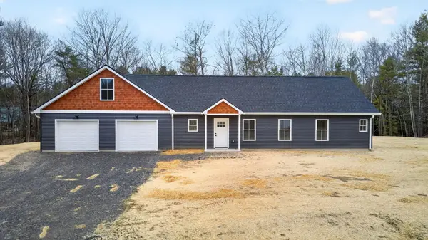 103 Mcgrath Pond Loop Road, Belgrade, ME 04917