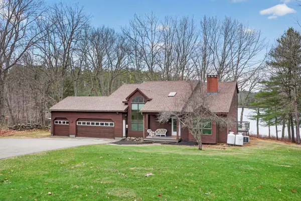 556 Main Street, Wayne, ME 04284