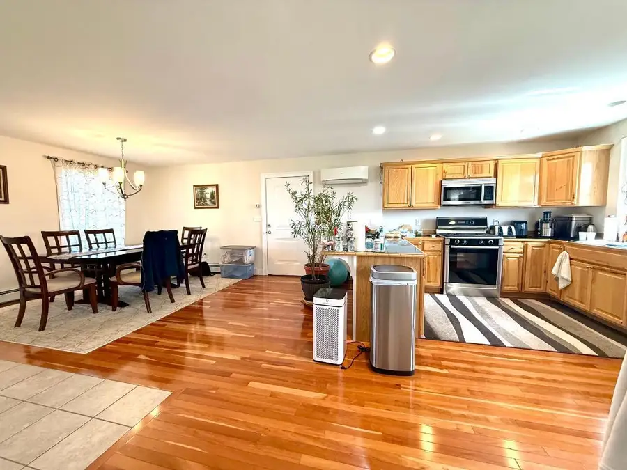 25 Bishop Avenue, South Portland, ME 04106 - #3