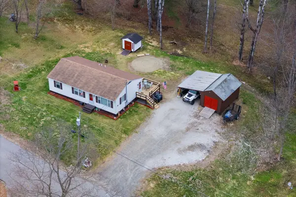 35 Pooler Avenue, Skowhegan, ME 04976