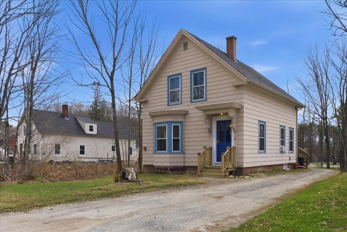 11 Elmwood Road, Auburn, ME 04210 - #1