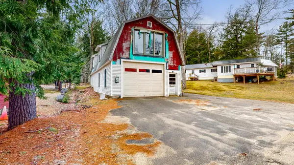 20 Harvard Street, Sebago, ME 04029