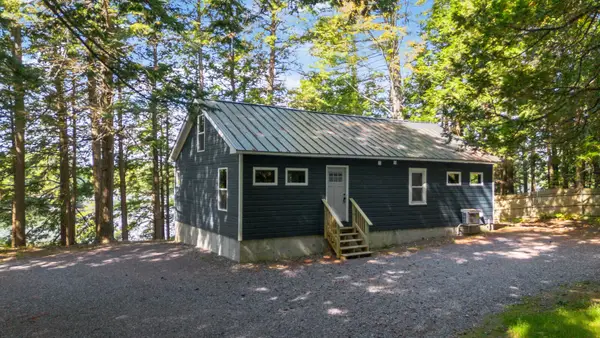 25 Gifford Place & Blake Island, Oakland, ME 04963