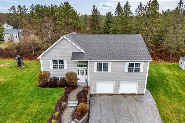 19 Deer Pond Lane, Bangor, ME 04401