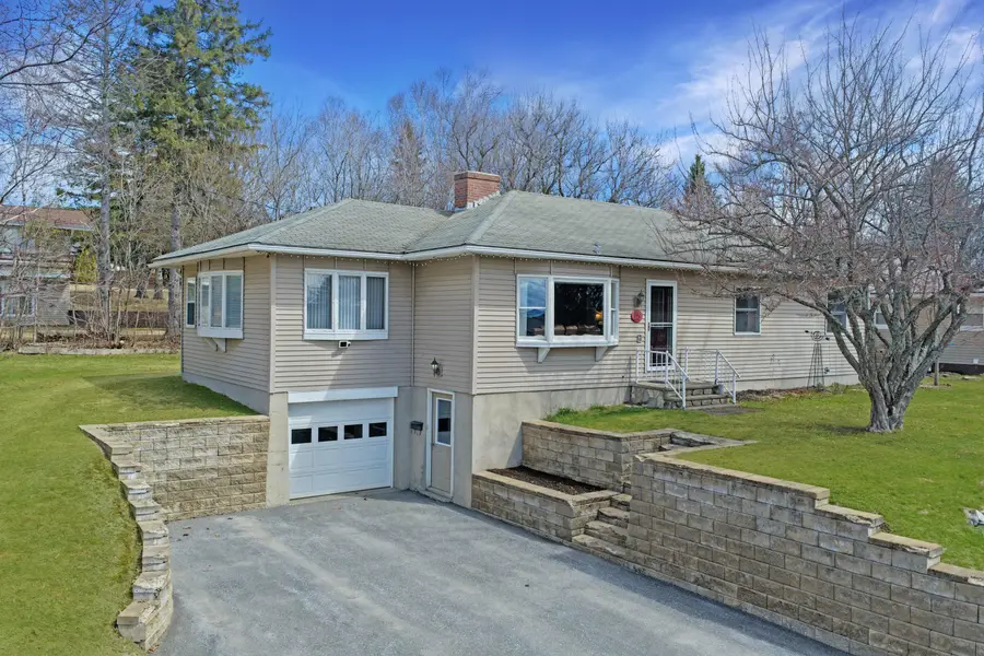 15 Home Farm Road, Caribou, ME 04736 - #2