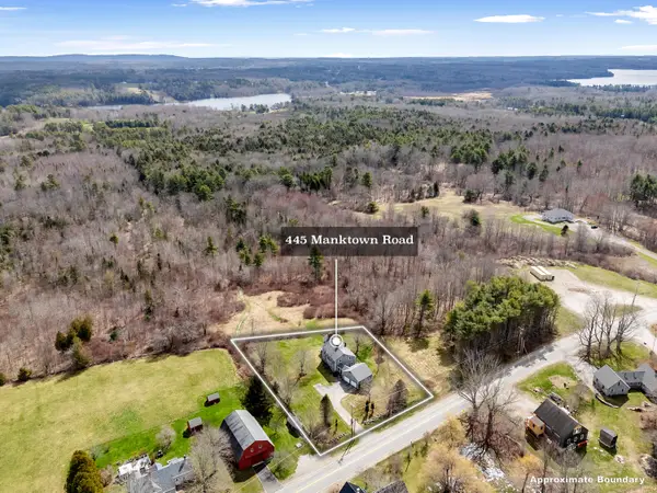 445 Manktown Road, Waldoboro, ME 04572