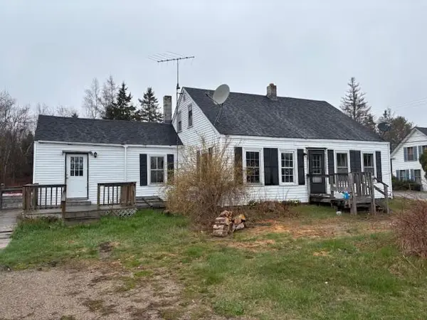 1008 West Bay Road, Gouldsboro, ME 04607