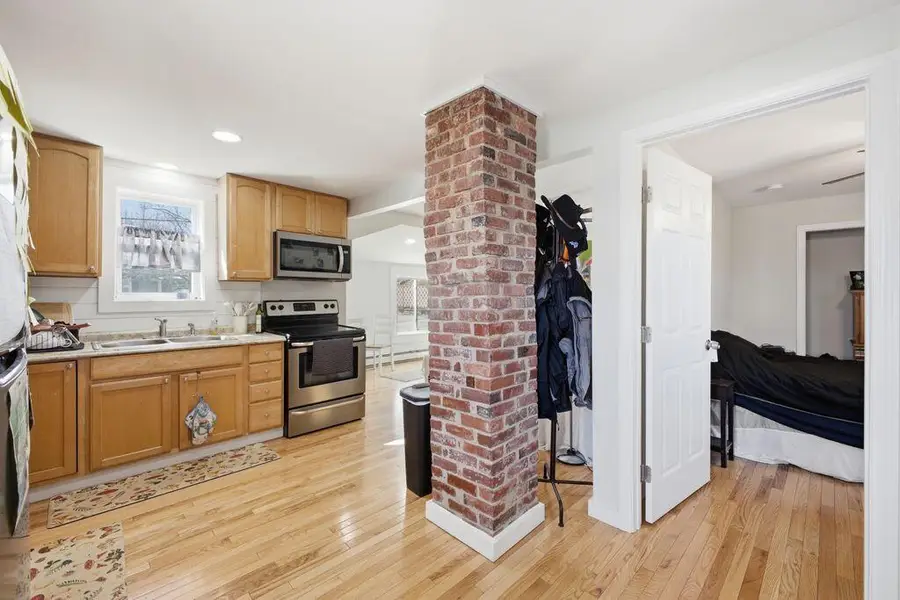 12 Louise Street, Auburn, ME 04210 - #3