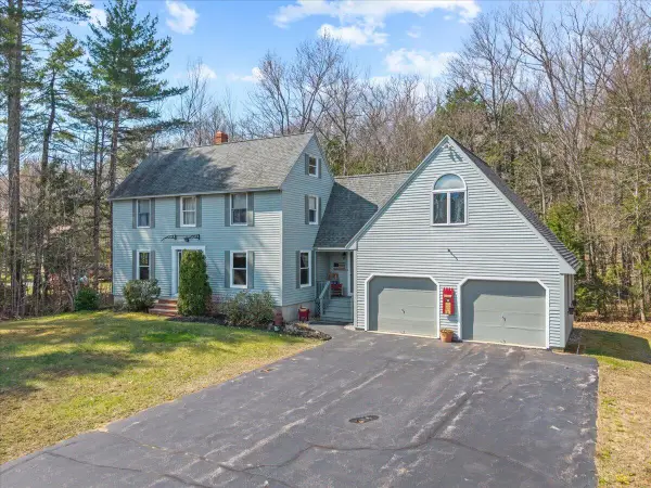 15 Wildwood Drive, Sanford, ME 04083